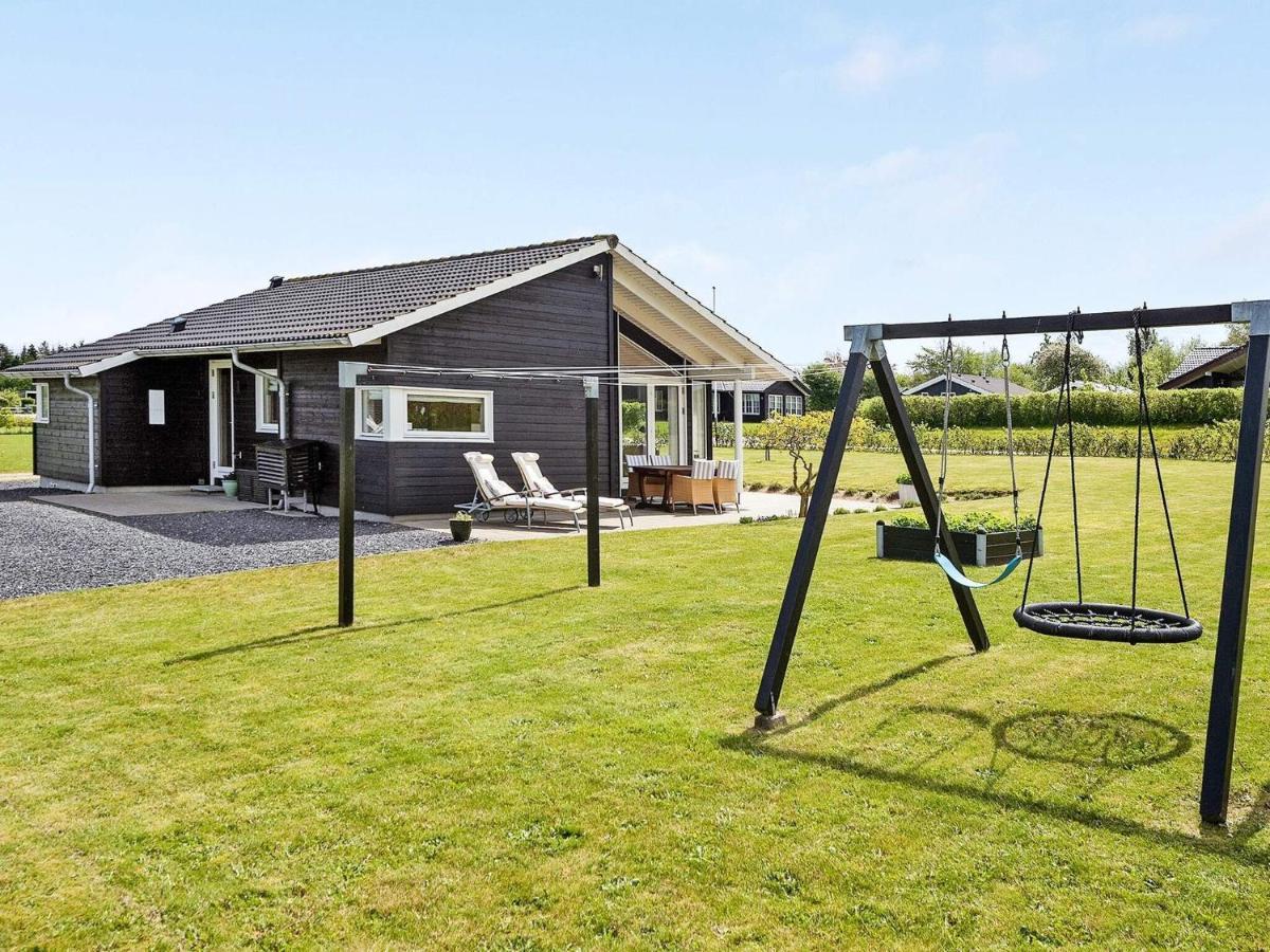7 Person Holiday Home In Nordborg Esterno foto