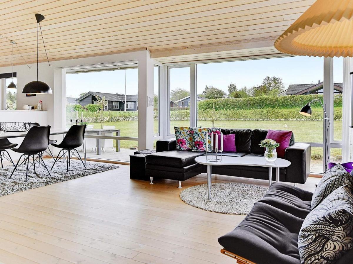 7 Person Holiday Home In Nordborg Esterno foto