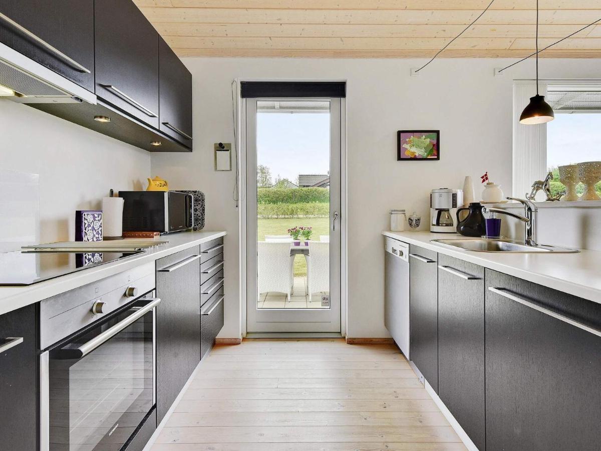 7 Person Holiday Home In Nordborg Esterno foto
